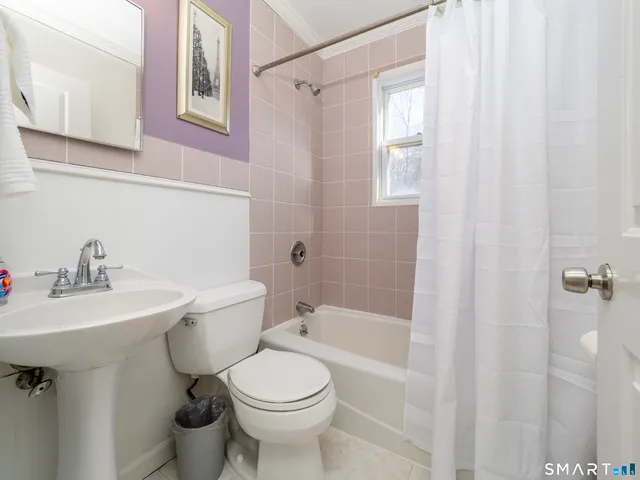 $719,000 | 15 Lookout Drive, Ridgefield, CT 06877