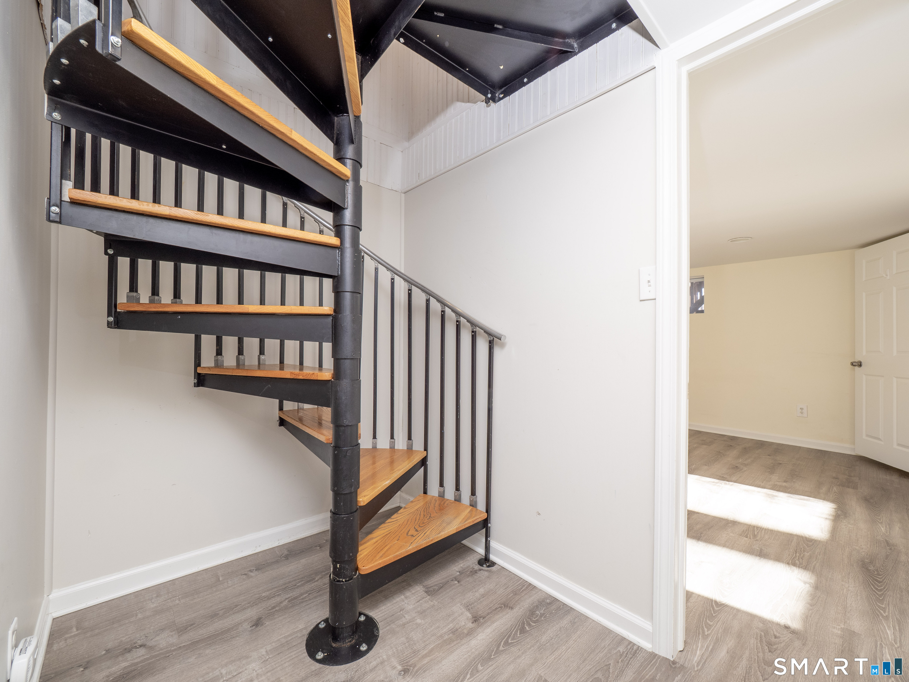 15 Lookout Drive Ridgefield, CT 06877 - Photo 28 of 40