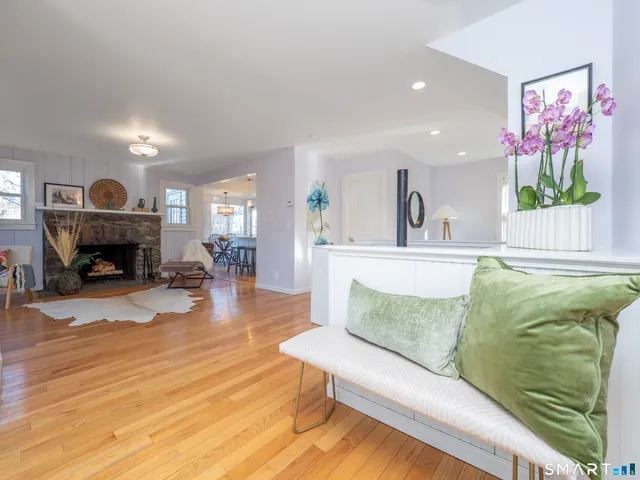 $719,000 | 15 Lookout Drive, Ridgefield, CT 06877