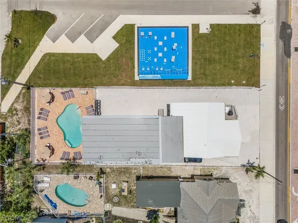 an aerial view of a building
