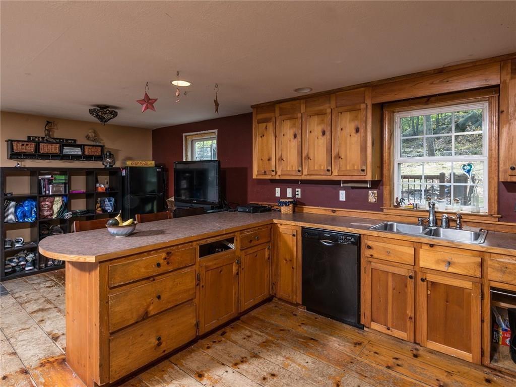 155 Josiah Norton Road Cape Neddick, ME 03902 - Photo 7 of 30 Photo