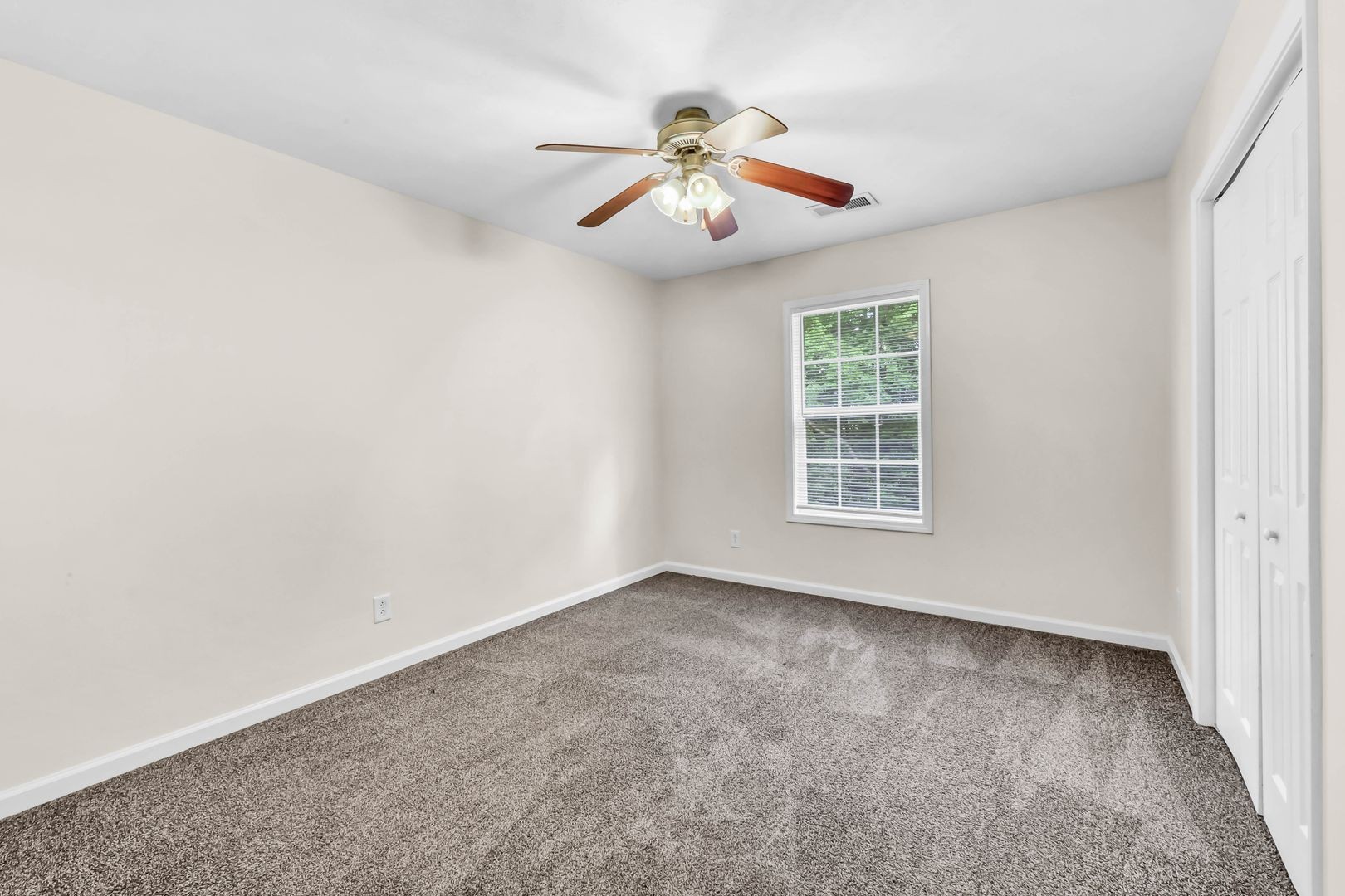 784 Cherrybark Lane, Unit 2 Clarksville, TN 37040 - Photo 15 of 17