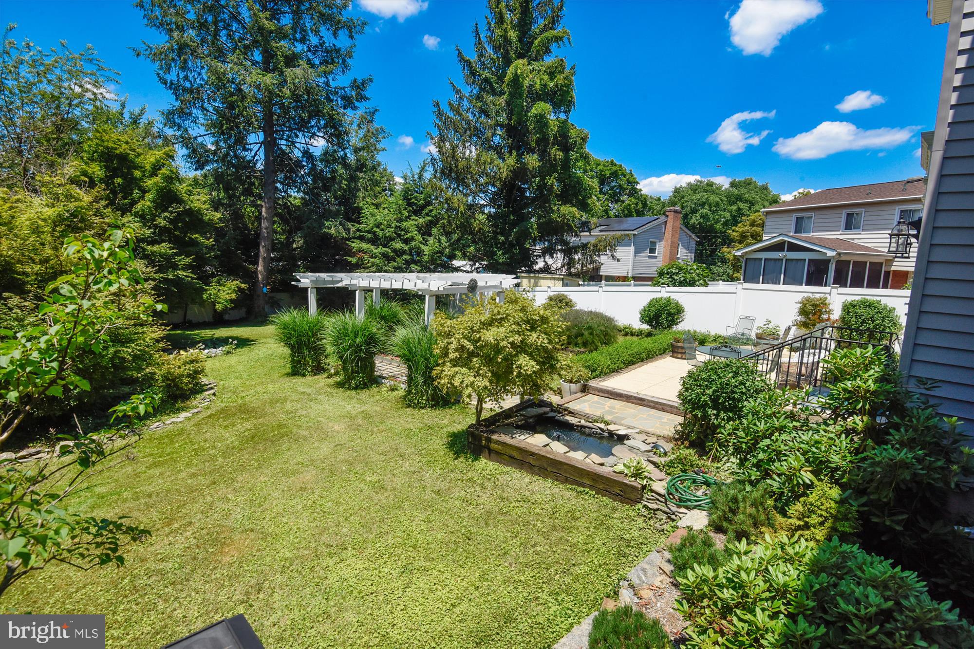 9520 Riley Road Silver Spring, MD 20910 - Photo 11 of 86 View of one of the Ponds