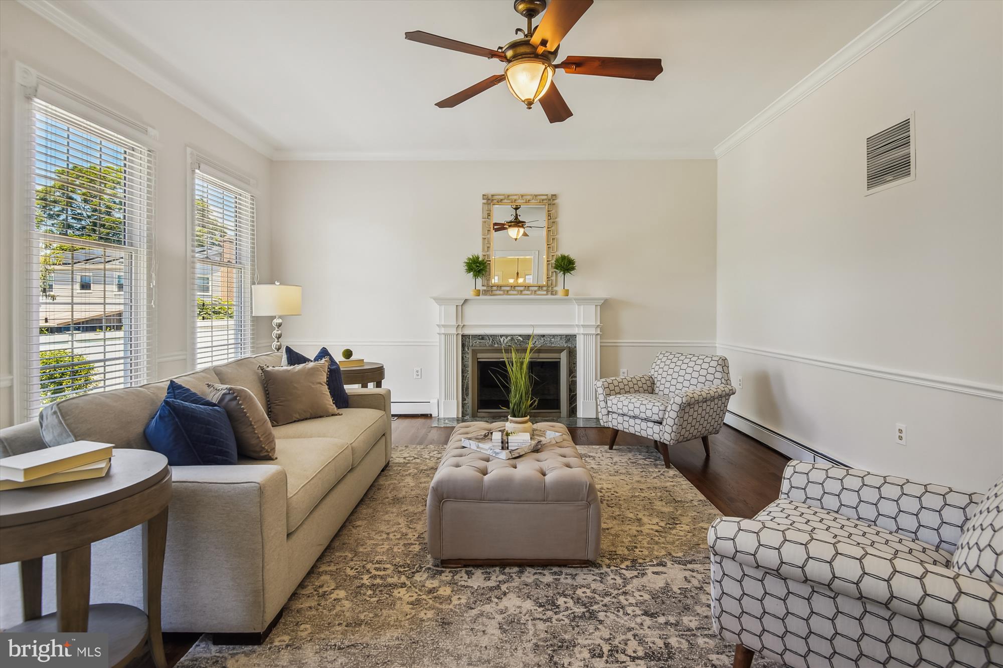 9520 Riley Road Silver Spring, MD 20910 - Photo 20 of 86 Family Room with Second Fireplace