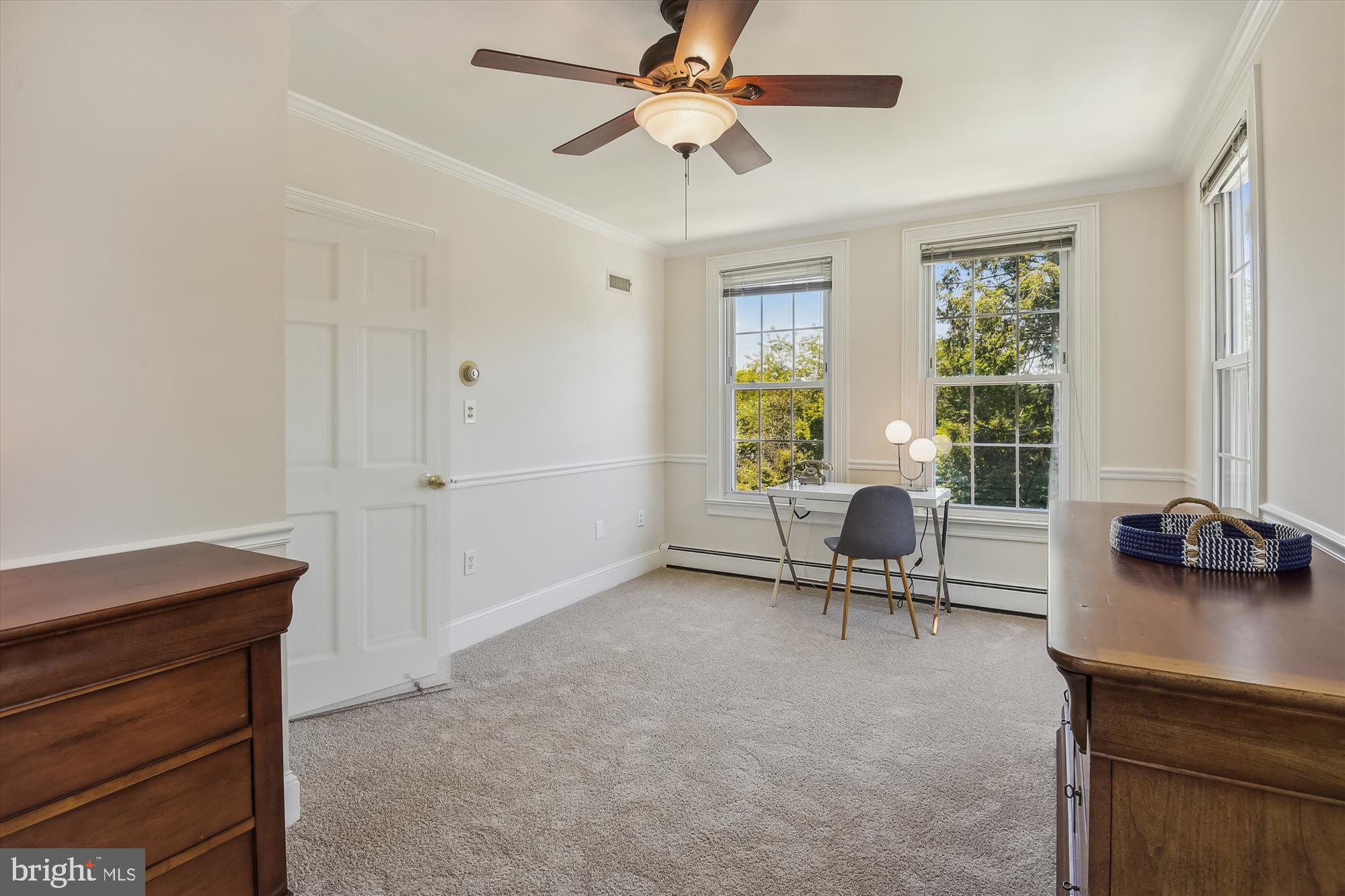 9520 Riley Road Silver Spring, MD 20910 - Photo 34 of 86 Office with Tons of Natural Light & New Carpet