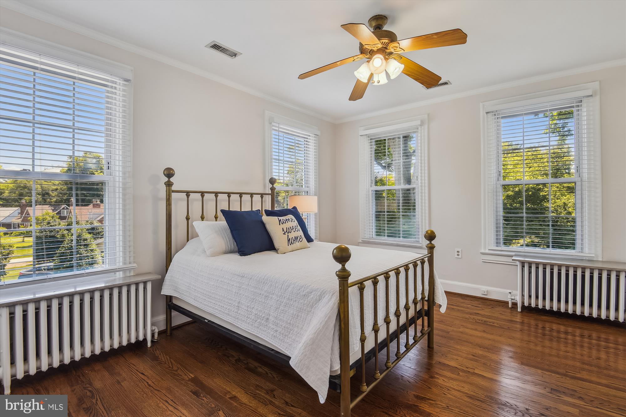 9520 Riley Road Silver Spring, MD 20910 - Photo 41 of 86 Second Primary Bedroom with Ensuite Bath