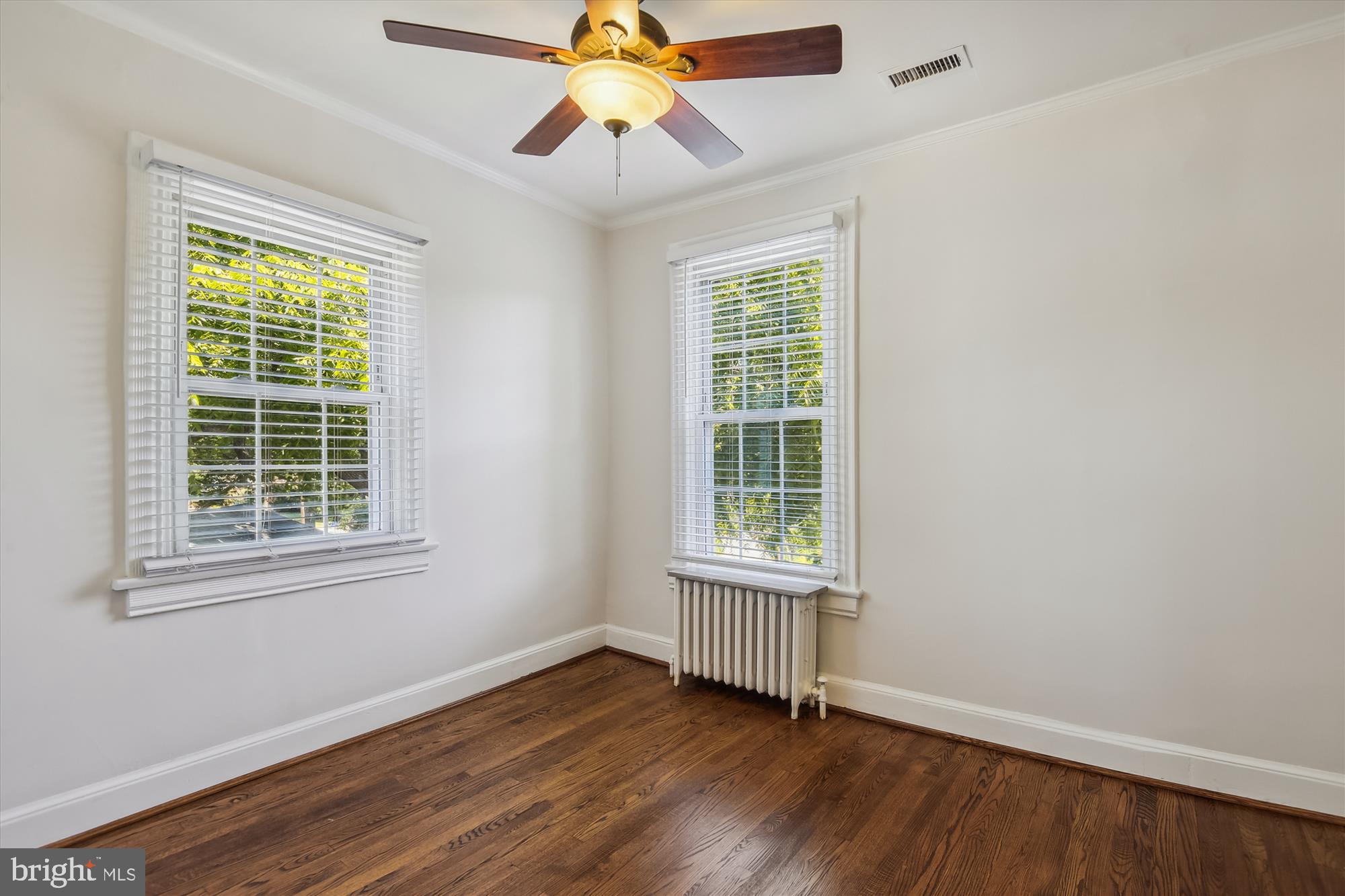 9520 Riley Road Silver Spring, MD 20910 - Photo 47 of 86 Third Bedroom on the Upper Level