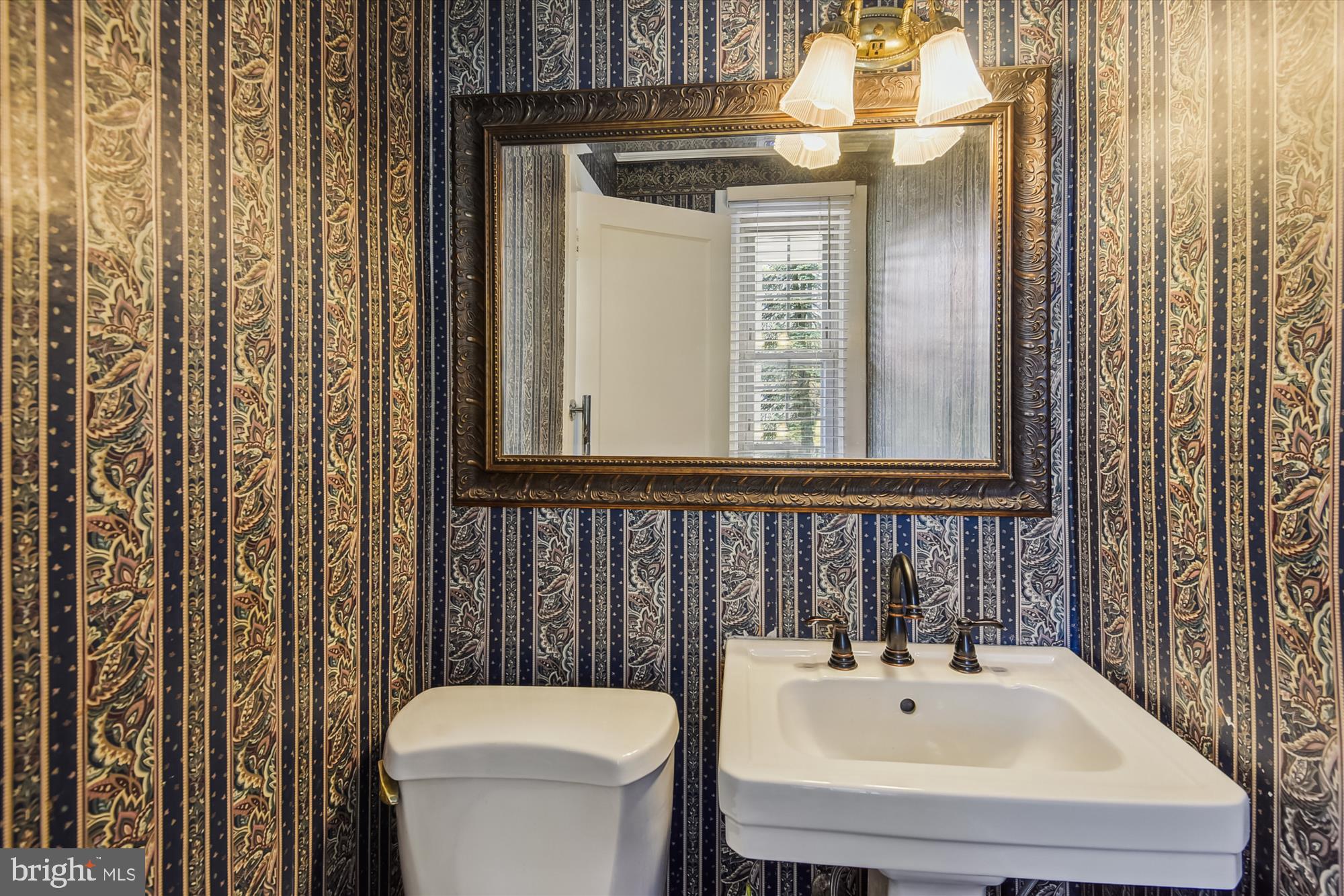 9520 Riley Road Silver Spring, MD 20910 - Photo 57 of 86 Main Level Powder Room