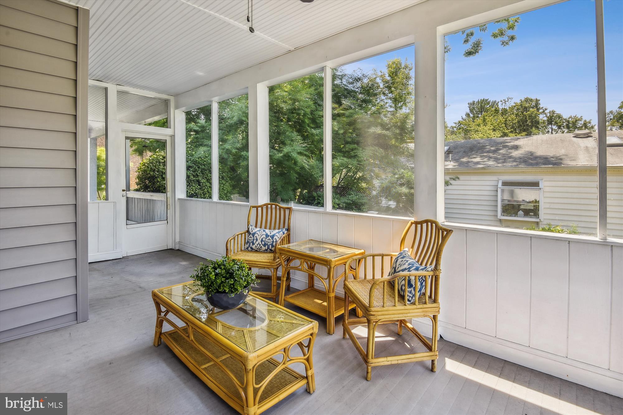 9520 Riley Road Silver Spring, MD 20910 - Photo 6 of 86 Charming Screened Porch