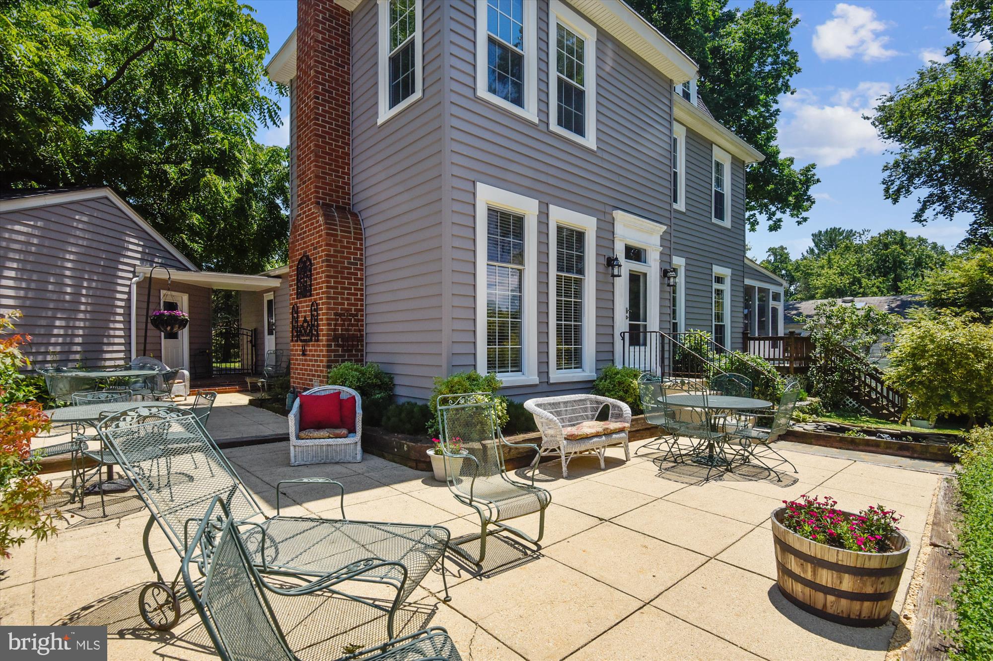 9520 Riley Road Silver Spring, MD 20910 - Photo 62 of 86 Party Ready Patio!