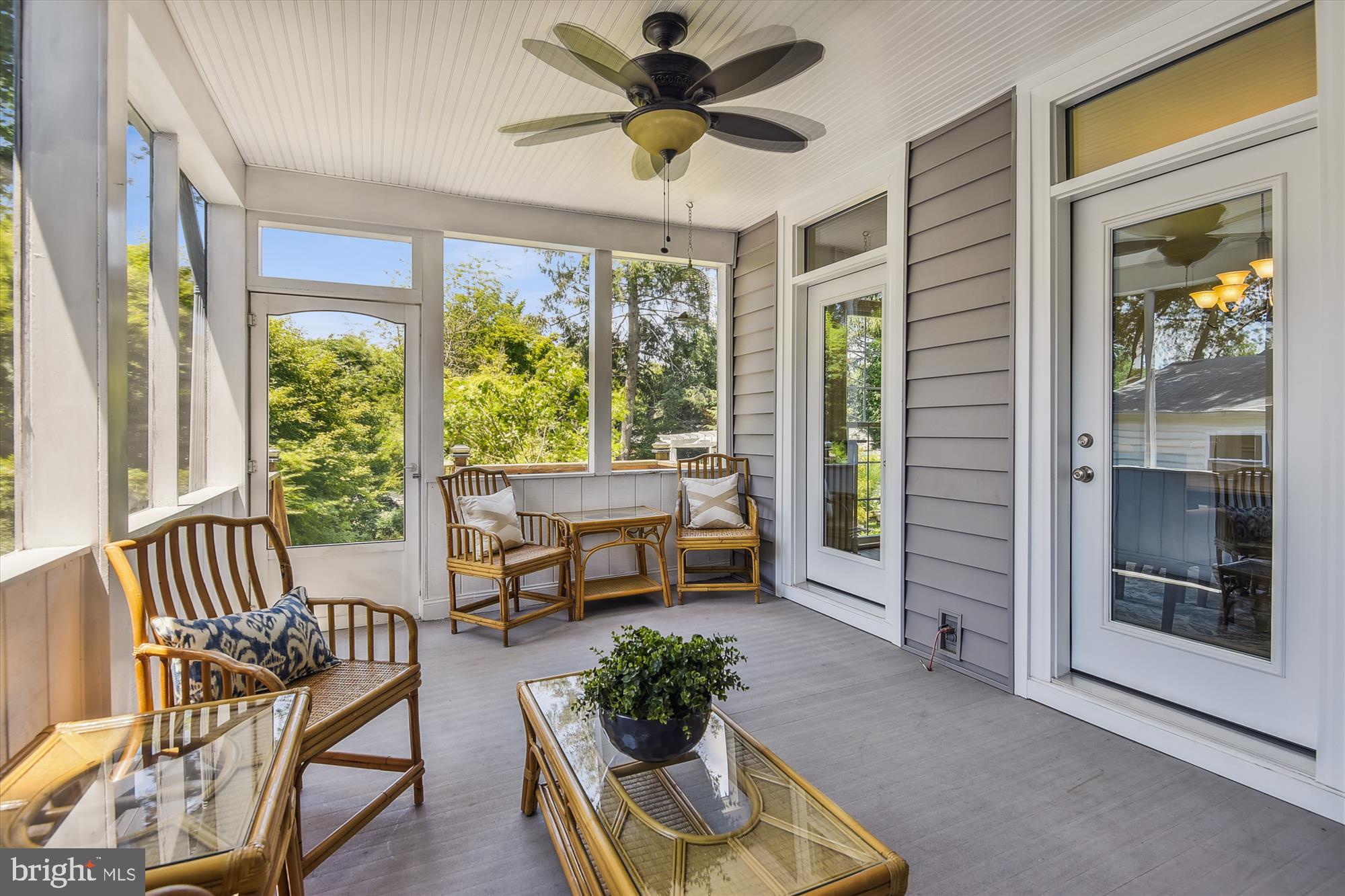9520 Riley Road Silver Spring, MD 20910 - Photo 7 of 86 Charming Screened Porch
