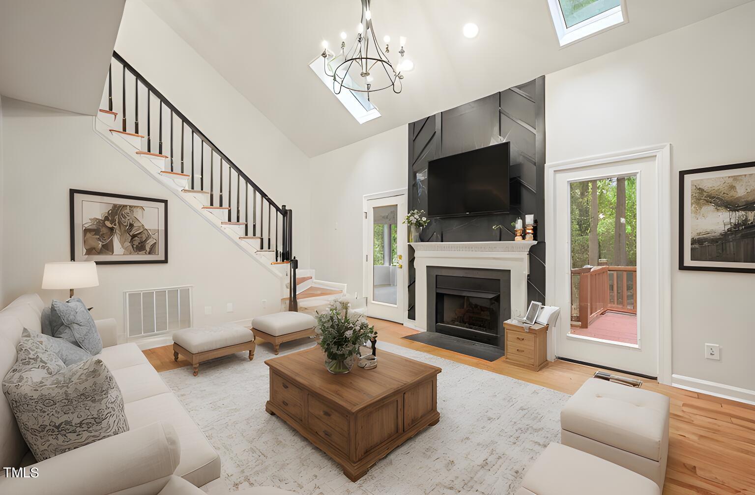 5108 Celbridge Place Raleigh, NC 27613 - Photo 10 of 59 Living Room (Virtually Staged)