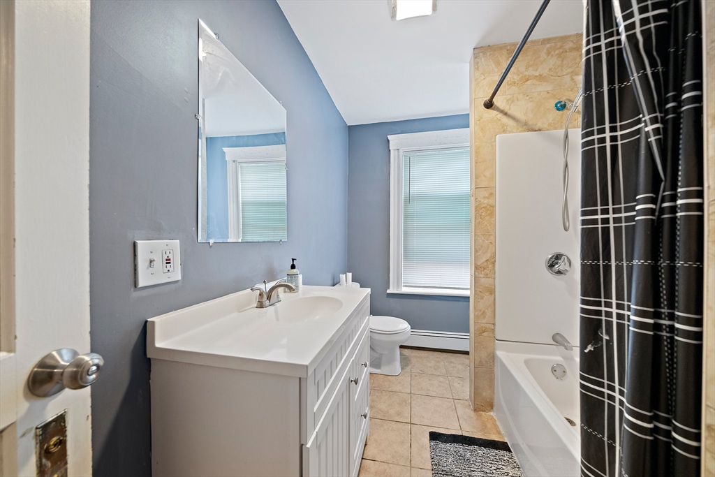 10 Trowbridge Road Worcester, MA 01609 - Photo 20 of 38 Gallery Image 20