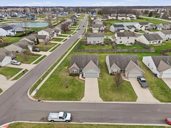 $239,900 | 10232 Archstone Cove, New Haven, IN 46774