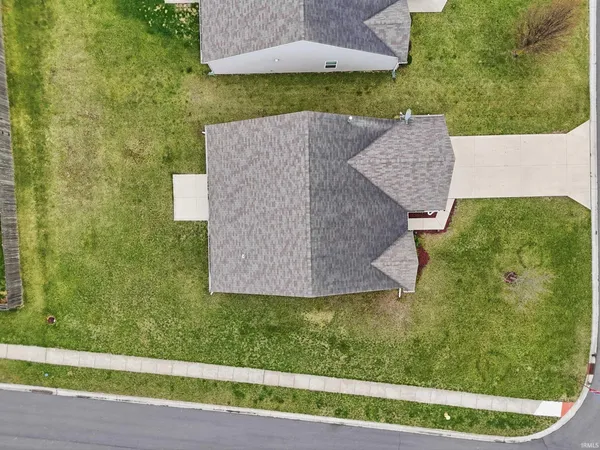 $239,900 | 10232 Archstone Cove, New Haven, IN 46774