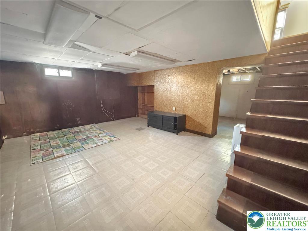 257 East 2nd Street Wind Gap, PA 18091 - Photo 13 of 14 a view of entryway