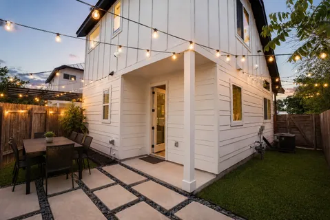 $485,000 | 1123 Omega Avenue, Unit 1, Austin, TX 78721