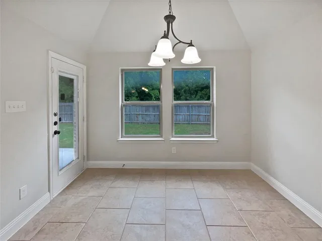 $395,000 | 312 Canadian Lane, Burleson, TX 76028