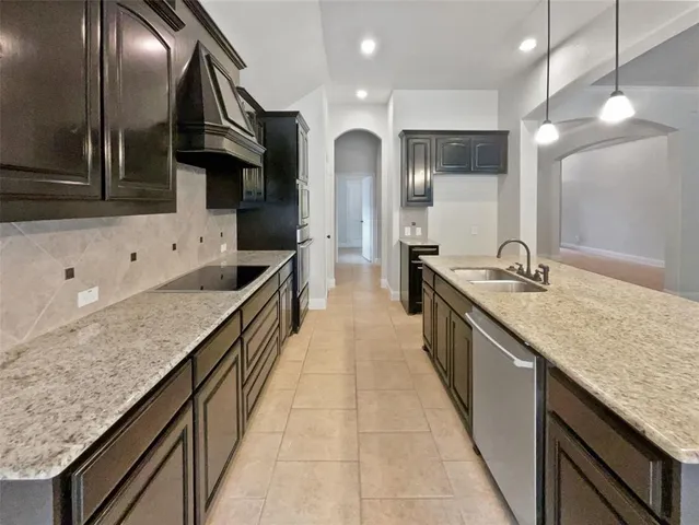 $395,000 | 312 Canadian Lane, Burleson, TX 76028