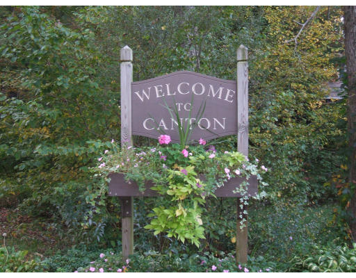 5 Overlook Road Canton, MA 02021 - Photo 1 of 21 Gallery Image 1