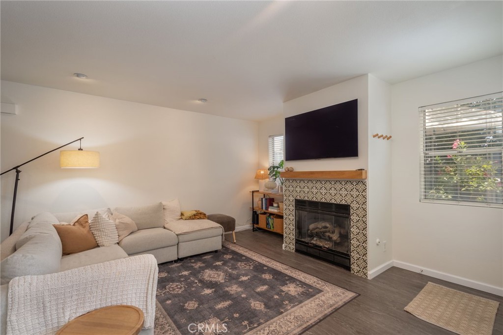 3966 Cochran Street Simi Valley, CA 93063 - Photo 4 of 16