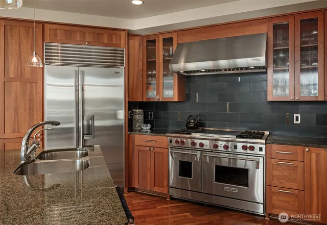 $2,150,000 | 1000 1st Avenue, Unit 1600, Seattle, WA 98104