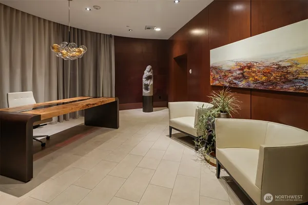 $1,975,000 | 1000 1st Avenue, Unit 1600, Seattle, WA 98104