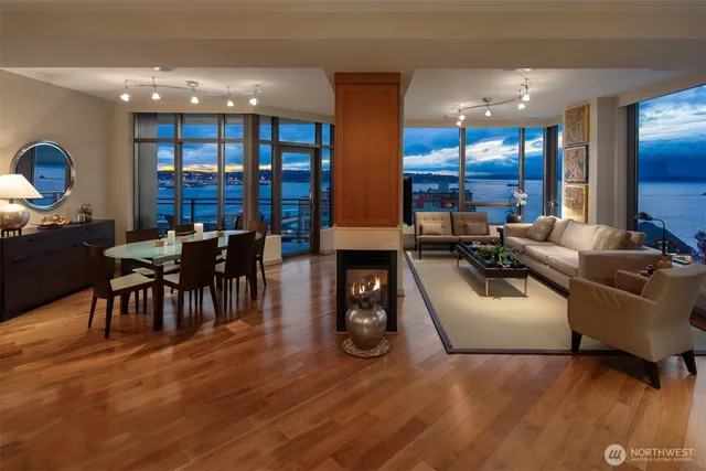 $2,150,000 | 1000 1st Avenue, Unit 1600, Seattle, WA 98104