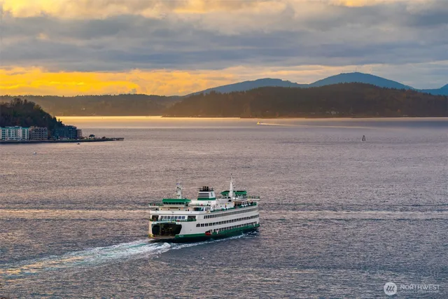 $2,150,000 | 1000 1st Avenue, Unit 1600, Seattle, WA 98104