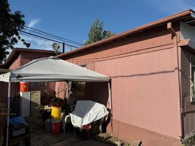 a view of a refrigerator