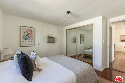 $1,249,000 | 1945 Yosemite Drive, Los Angeles, CA 90041