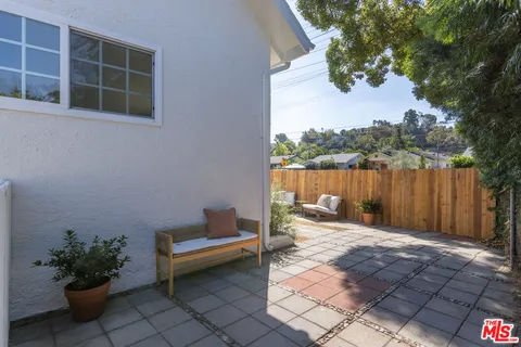 $1,249,000 | 1945 Yosemite Drive, Los Angeles, CA 90041