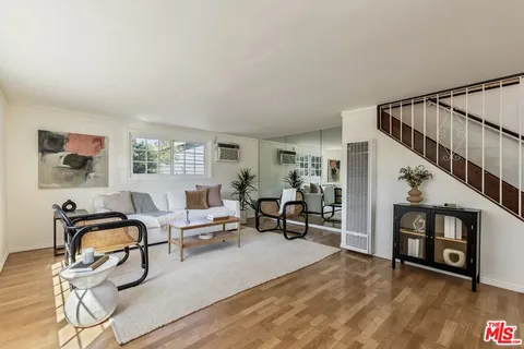 $1,249,000 | 1945 Yosemite Drive, Los Angeles, CA 90041