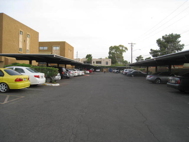 5425 East Thomas Road, Unit 2097 Phoenix, AZ 85018 - Photo 15 of 16 Parking
