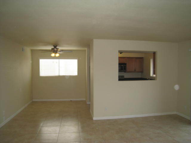 5425 East Thomas Road, Unit 2097 Phoenix, AZ 85018 - Photo 6 of 16 Dining