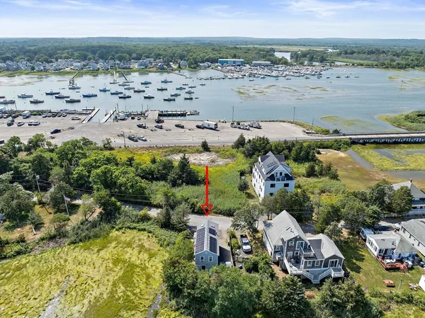 $2,900 | 74 Cherry Street, Marshfield, MA 02020