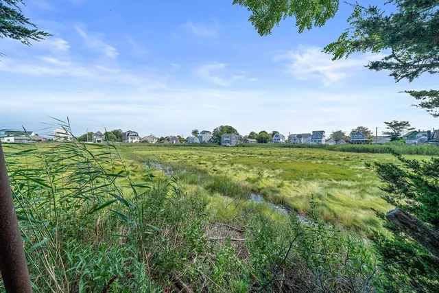 $3,100 | 74 Cherry Street, Brant Rock, MA 02020