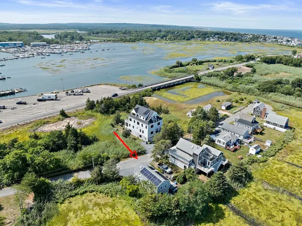 $2,900 | 74 Cherry Street, Marshfield, MA 02020