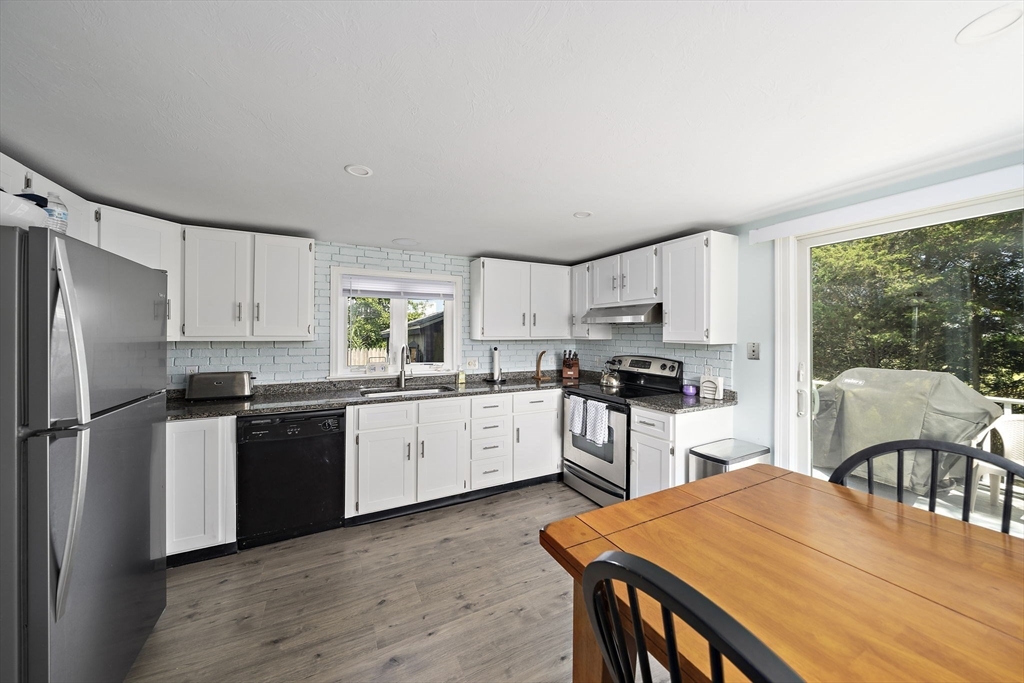 74 Cherry Street Brant Rock, MA 02020 - Photo 9 of 33