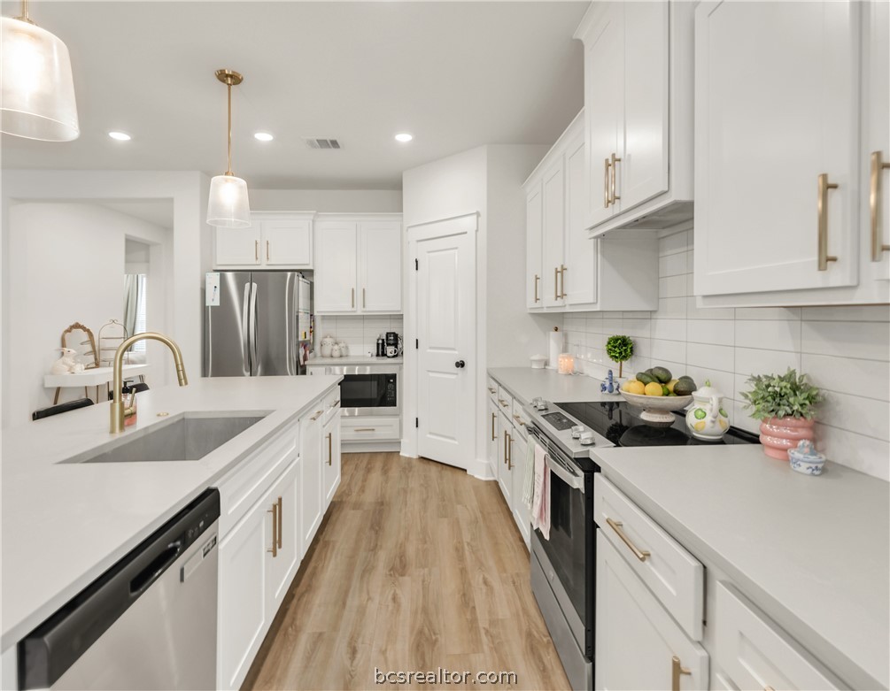 857 Double Mountain Road College Station, TX 77845 - Photo 5 of 14