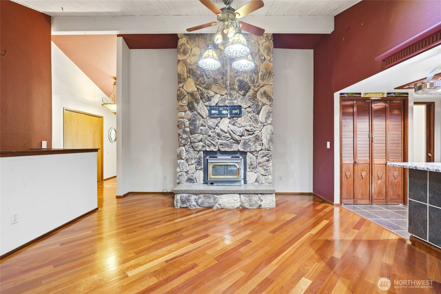 2905 211th Street Southeast Bothell, WA 98021 - Photo 13 of 39