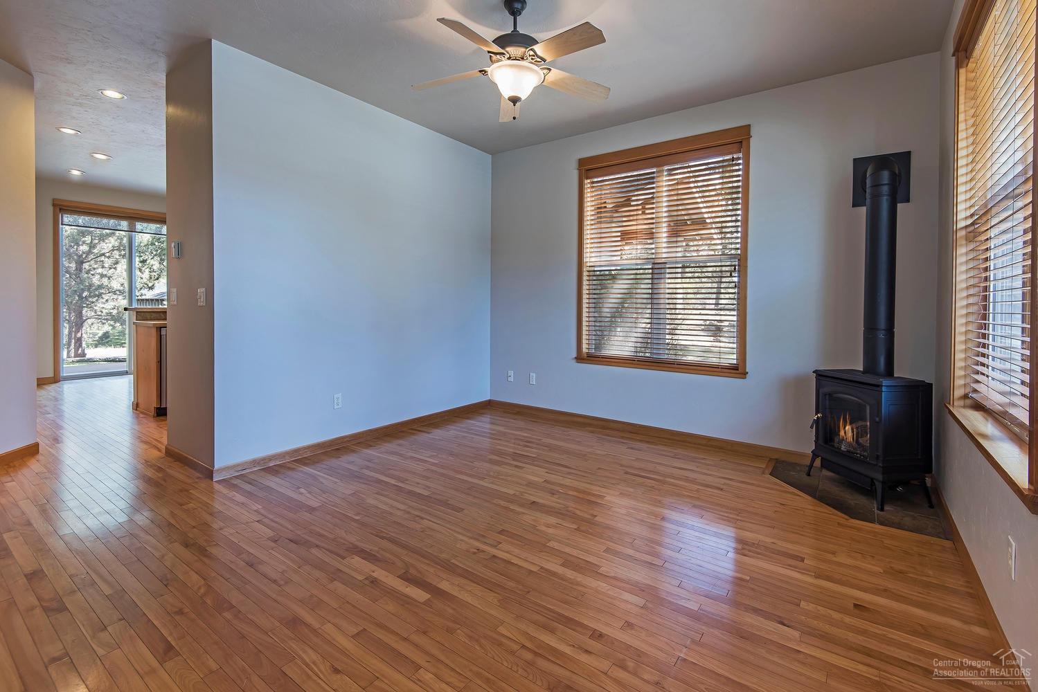 20212 Archie Briggs Road Bend, OR 97703 - Photo 3 of 22 Additional Photo