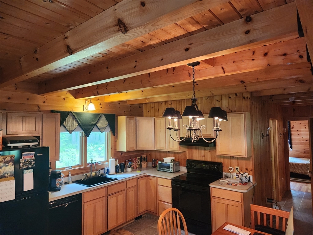 150 Old Lyman Road South Hadley, MA 01075 - Photo 25 of 26 Gallery Image 25