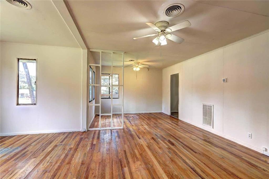 1367 Canterbury Road Macon, GA 31206 - Photo 2 of 10