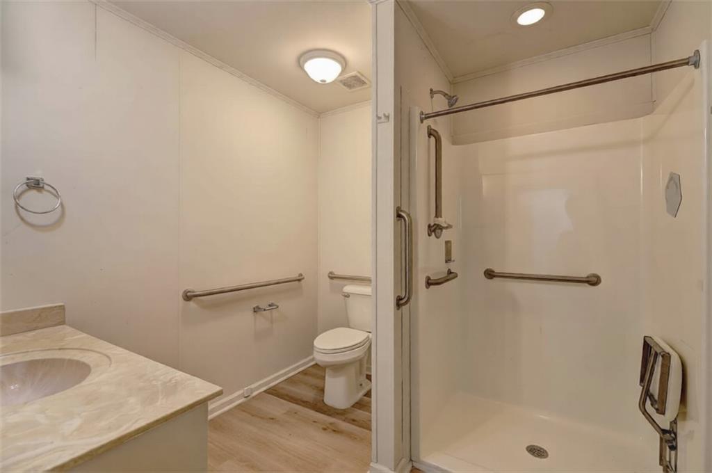 1367 Canterbury Road Macon, GA 31206 - Photo 7 of 10