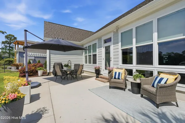 $685,000 | 218 Summernights Way, Holly Ridge, NC 28445