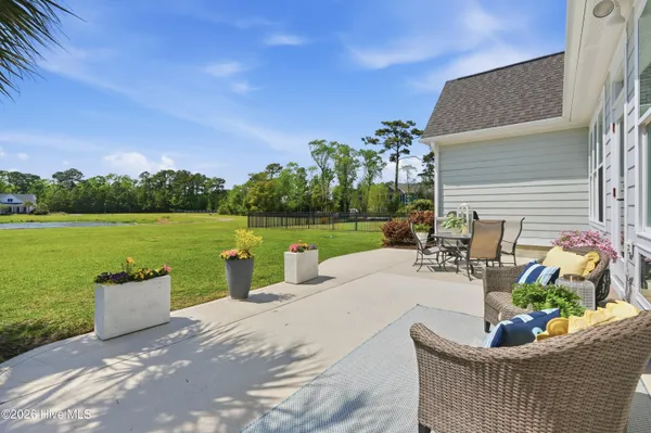 $685,000 | 218 Summernights Way, Holly Ridge, NC 28445