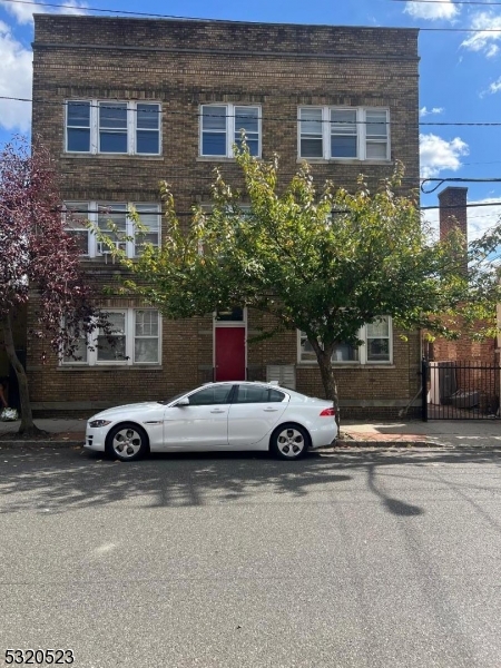 75 Pine Street, Unit 3R Montclair, NJ 07042 - Photo 9 of 9