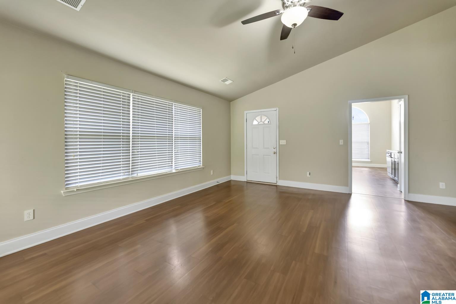 122 Grasonville Road Alabaster, AL 35007 - Photo 13 of 35