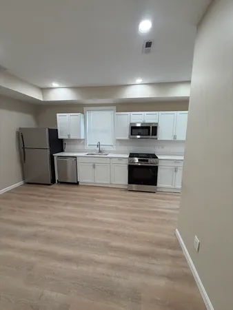 $3,400 | 89 Johnson Street, Unit 2, Lynn, MA 01902